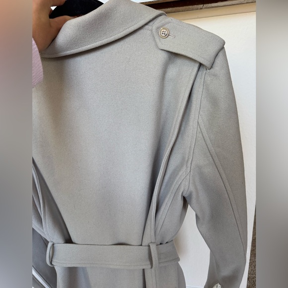 Cacharel 100% wool jacket / coat size 8 gray and white - Picture 8 of 11